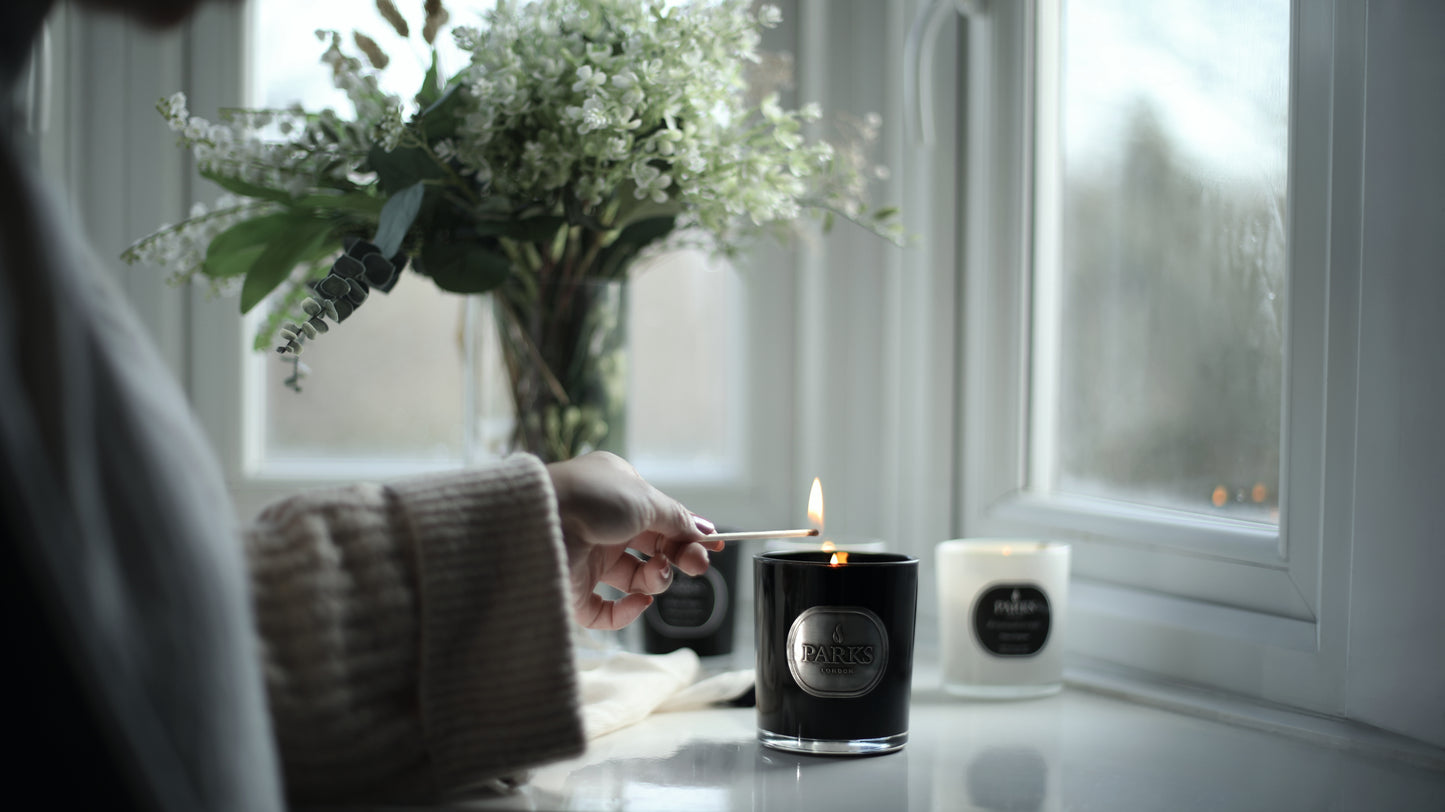 Parks London Platinum Collection Oud Noir Candle 290g